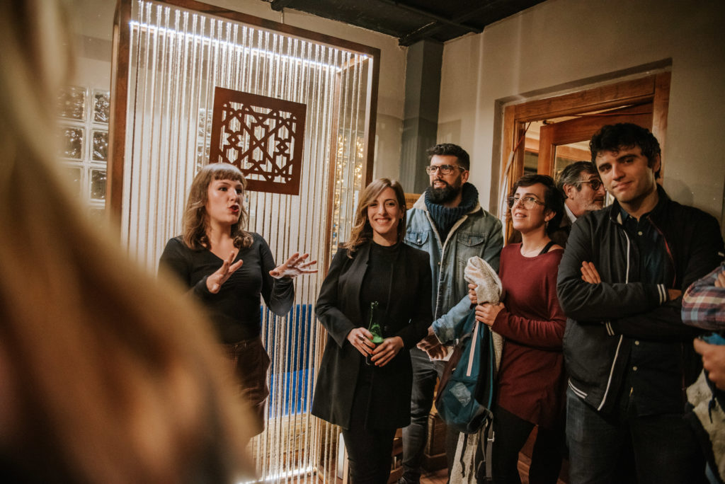 Vista exposición, Miradas, Murcia Inspira, Bar la Bohéme, Murcia, España, Enero 2020